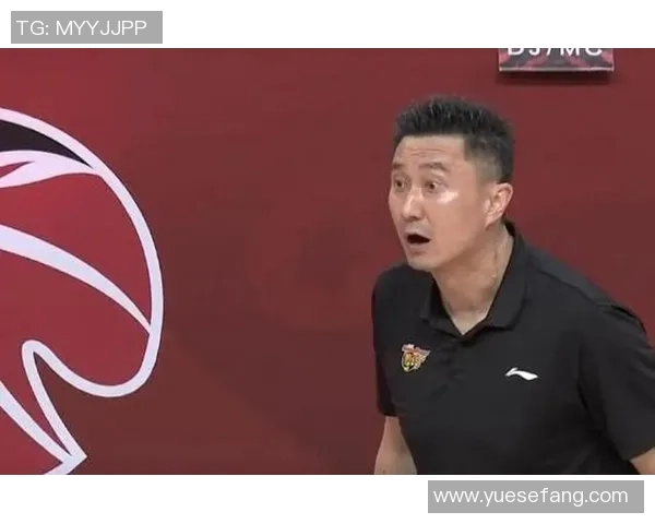 上海网球队包夹战术解析与应用探讨