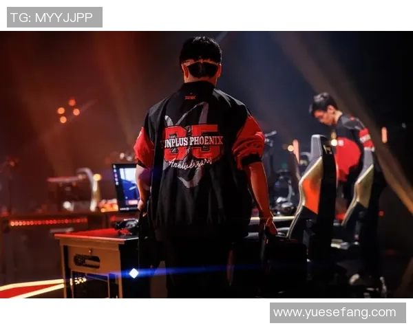 FPX战队在CSGO中的进攻战术解析与实战应用探讨
